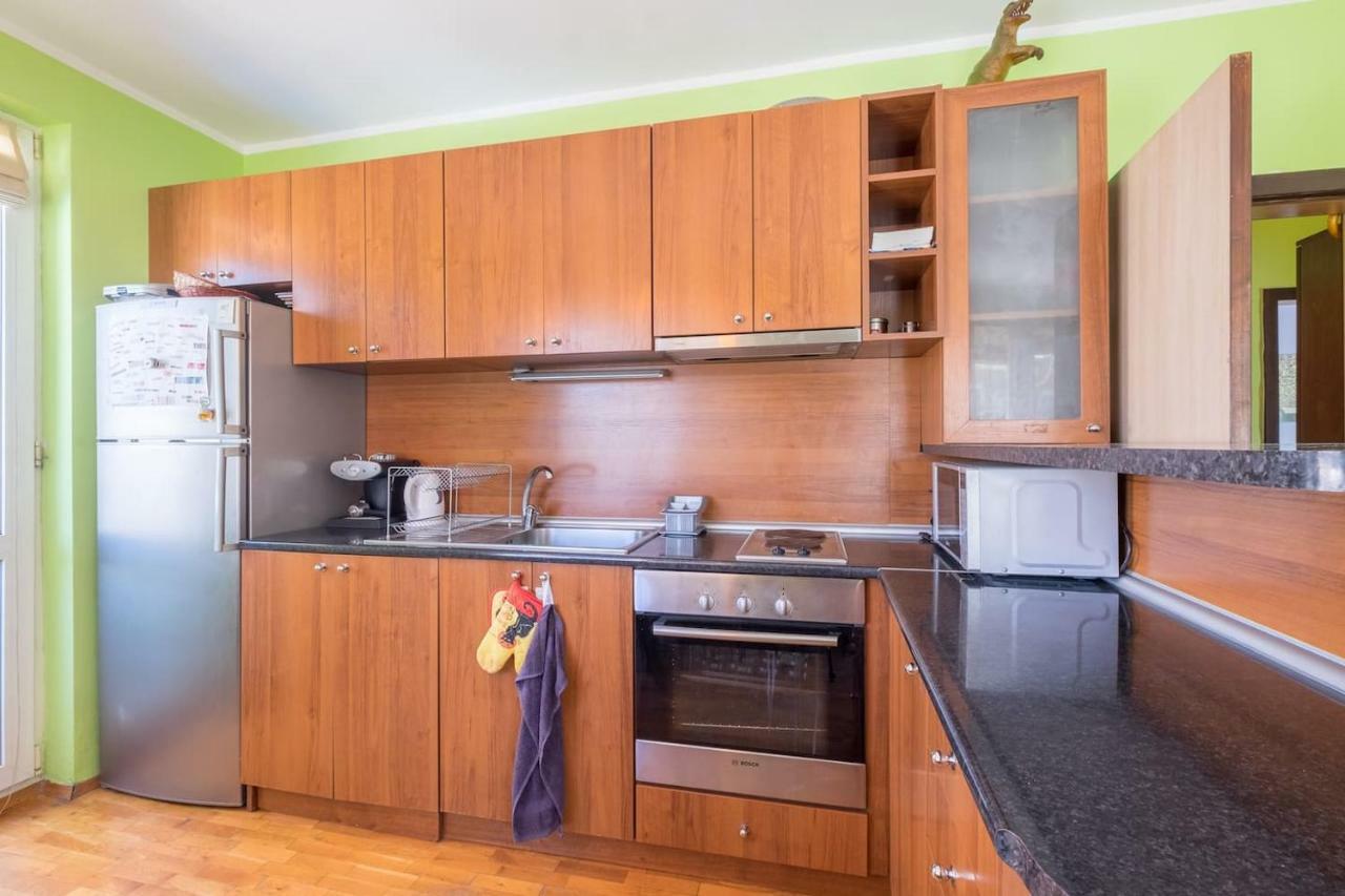Apartemen Away From Sofia